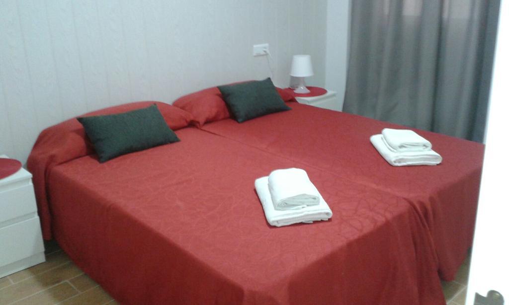 נרחה Apartamentos Tursol מראה חיצוני תמונה
