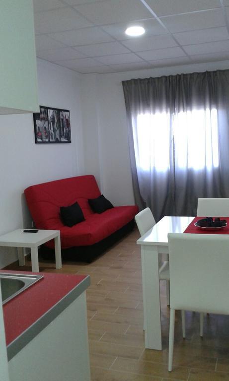 נרחה Apartamentos Tursol מראה חיצוני תמונה